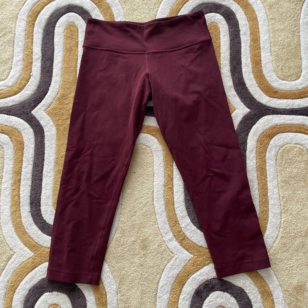 Lululemon cropped leggings